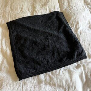 Theory Cashmere Cozy Scarf Wide Dark Gray Wrap 20" x 74” - Excellent condition